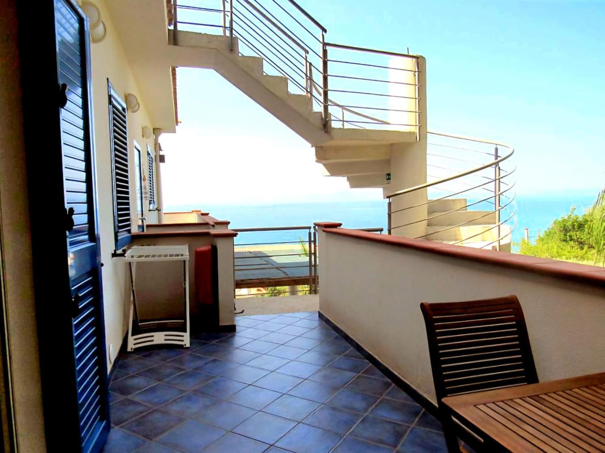 Magico Appartamenti Scafa - Marina Capo D'Orlando Capo dʼOrlando Exterior foto