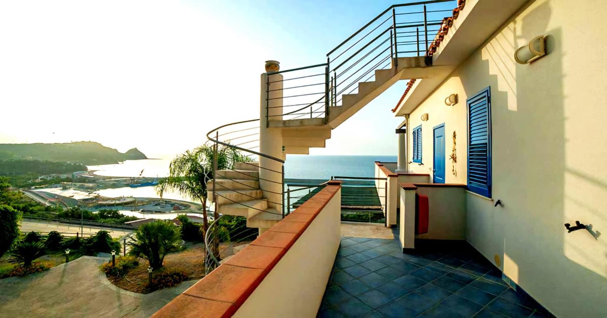 Magico Appartamenti Scafa - Marina Capo D'Orlando Capo dʼOrlando Exterior foto