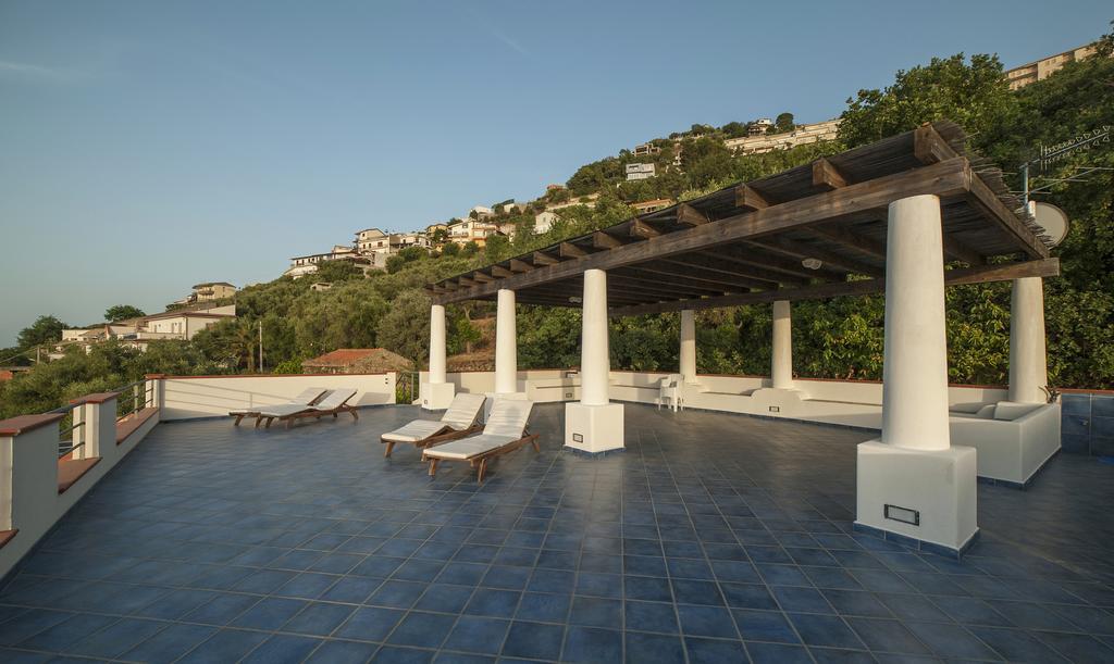 Magico Appartamenti Scafa - Marina Capo D'Orlando Capo dʼOrlando Exterior foto
