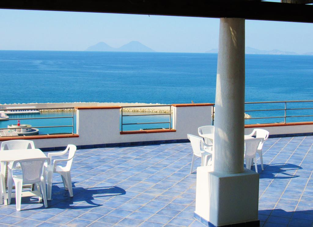 Magico Appartamenti Scafa - Marina Capo D'Orlando Capo dʼOrlando Exterior foto